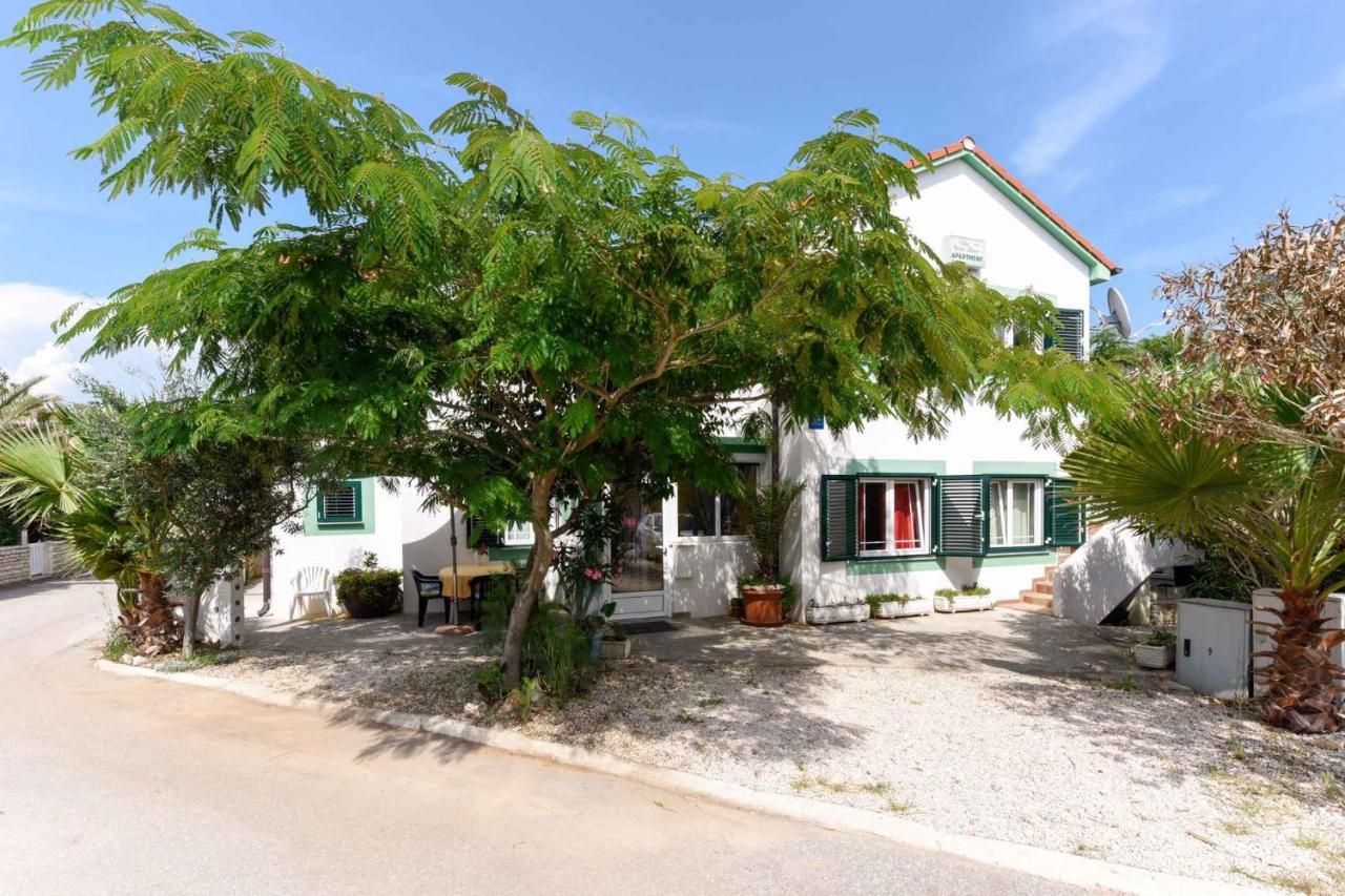 Apartments In Vir/Insel Vir 34750 Екстер'єр фото